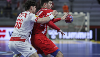 &Iacute;me a f&eacute;rfi k&eacute;zilabda v&aacute;logatott menetrendje az EB-n