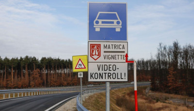 Szeptembertől nem kell plusszba fizetni, ha online vessz&uuml;k az aut&oacute;p&aacute;lya-matric&aacute;t