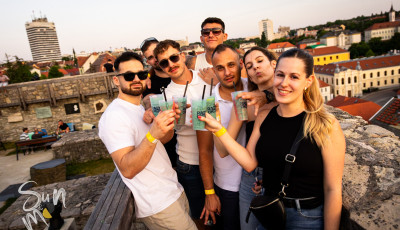 K&uuml;l&ouml;nleges elektronikus bulival t&eacute;r vissza a Sun &amp; Moon Veszpr&eacute;mbe