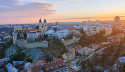 Fagyos időre kell k&eacute;sz&uuml;lni az EKF megnyit&oacute;n