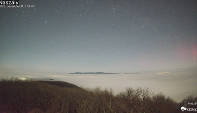 Sarki f&eacute;ny ragyogott fel a k&ouml;dtenger f&ouml;l&ouml;tt - VIDE&Oacute;